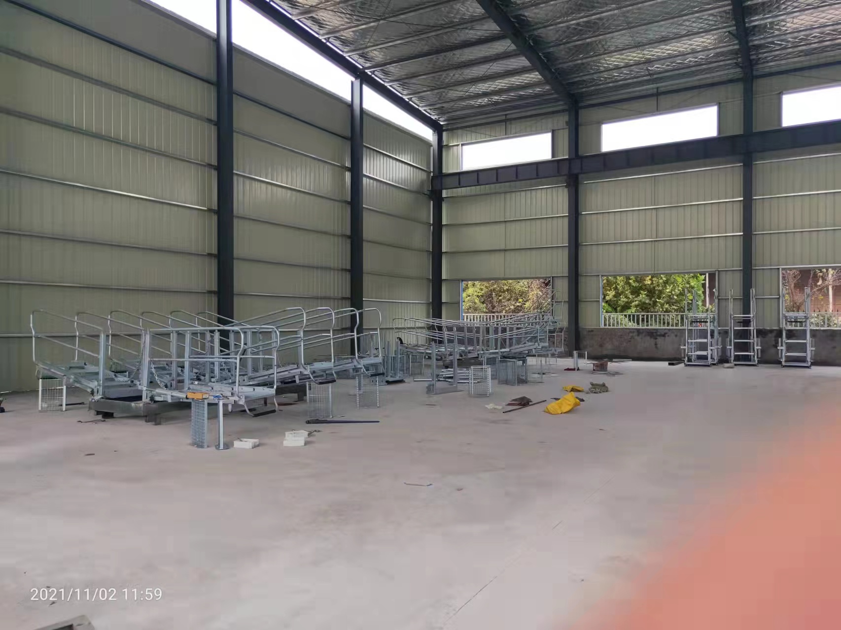 3-5个步骤折叠楼梯，用于石化运输